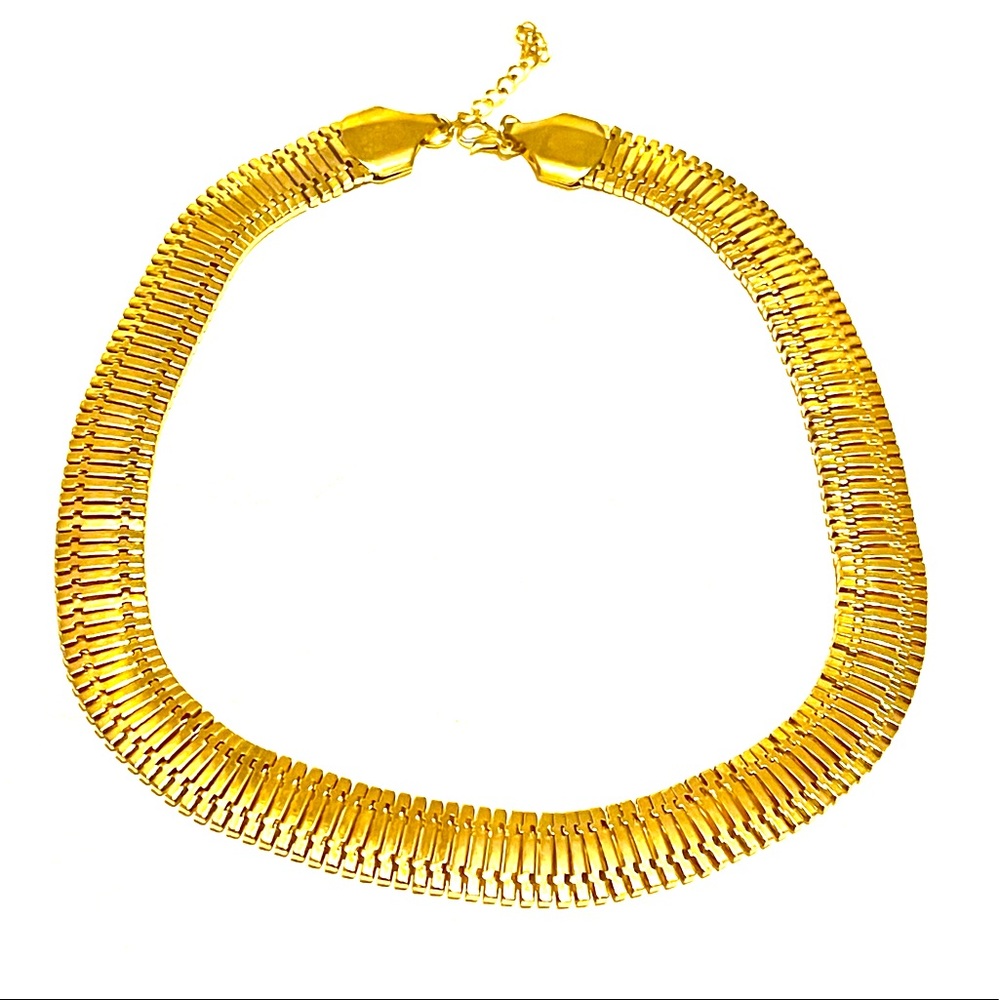 Statement Necklace With Herringbone Design